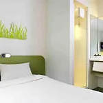 Ibis Budget Metz Sud 2* オニー